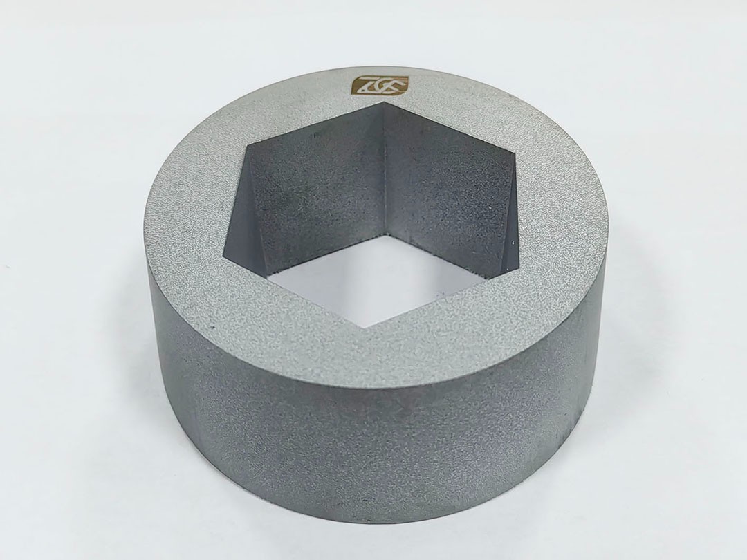 Impact-resistant tungsten carbide