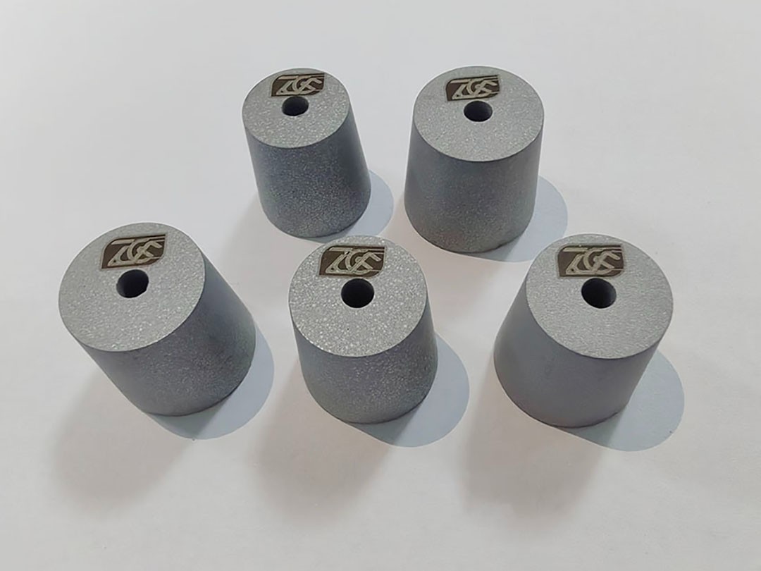 Wear-resistant tungsten carbide
