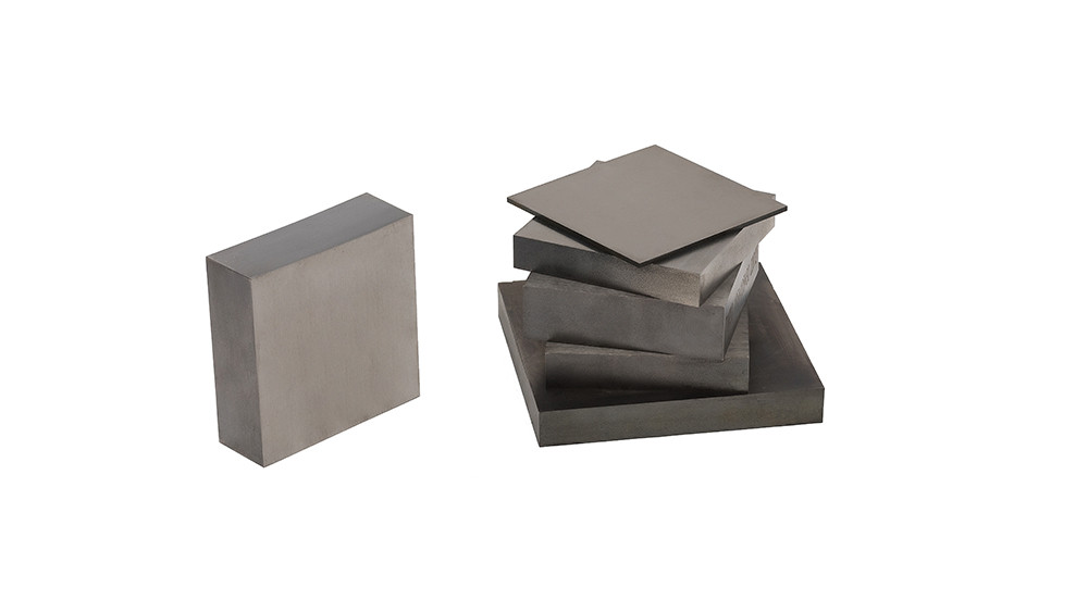 Tungsten carbide plate