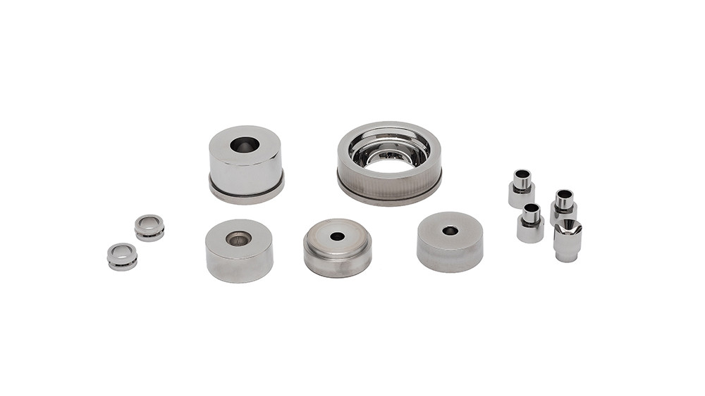 irregular-shaped stretching die