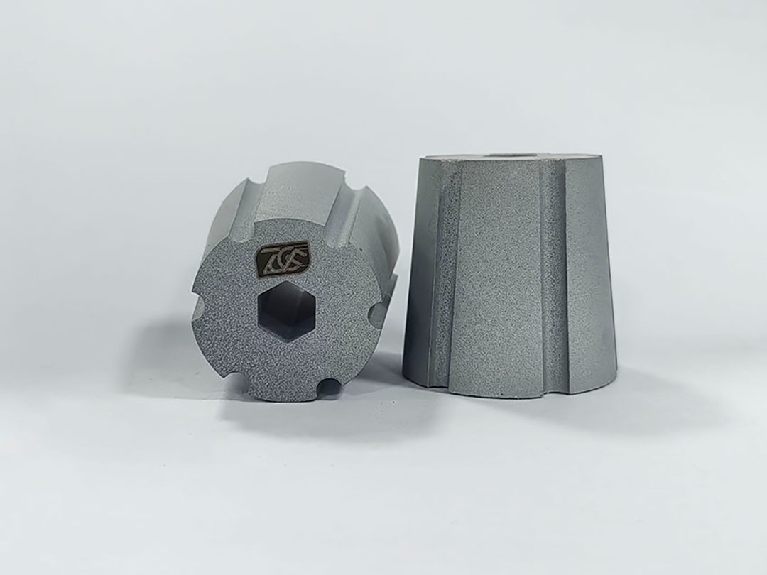 Super-hard tungsten carbide
