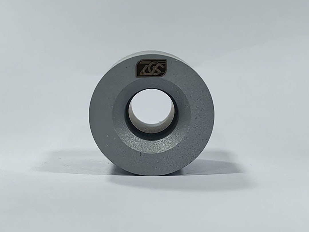 Super-hard tungsten carbide